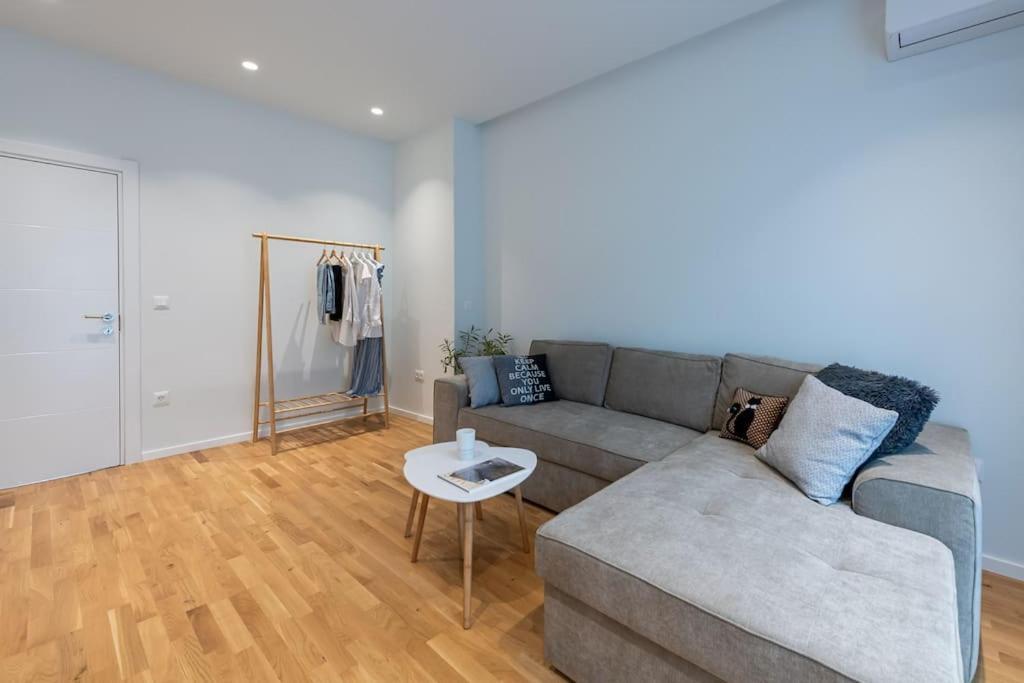 Modern & Stylish Sea Apartment With Parking Burgas ภายนอก รูปภาพ
