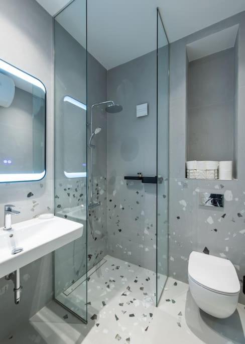 Modern & Stylish Sea Apartment With Parking Burgas ภายนอก รูปภาพ